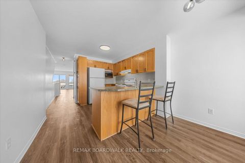 Photo 6 at 364 Crownridge Drive, Emerald Meadows/Trailwest, Kanata