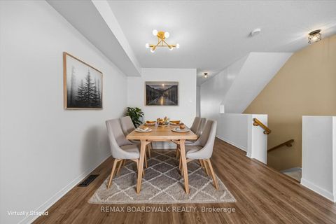 Photo 16 at 364 Crownridge Drive, Emerald Meadows/Trailwest, Kanata
