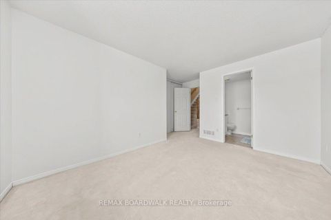 Photo 34 at 364 Crownridge Drive, Emerald Meadows/Trailwest, Kanata