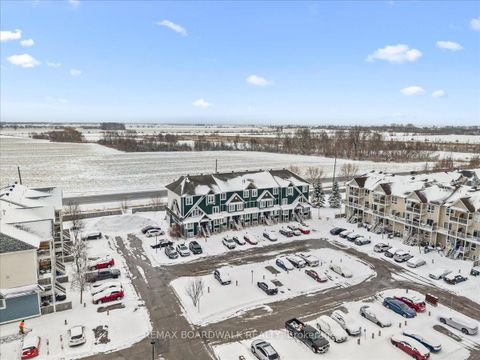 Photo 40 at 364 Crownridge Drive, Emerald Meadows/Trailwest, Kanata