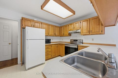 Photo 12 at 591 Merkley Drive, Fallingbrook/Pineridge, Orleans