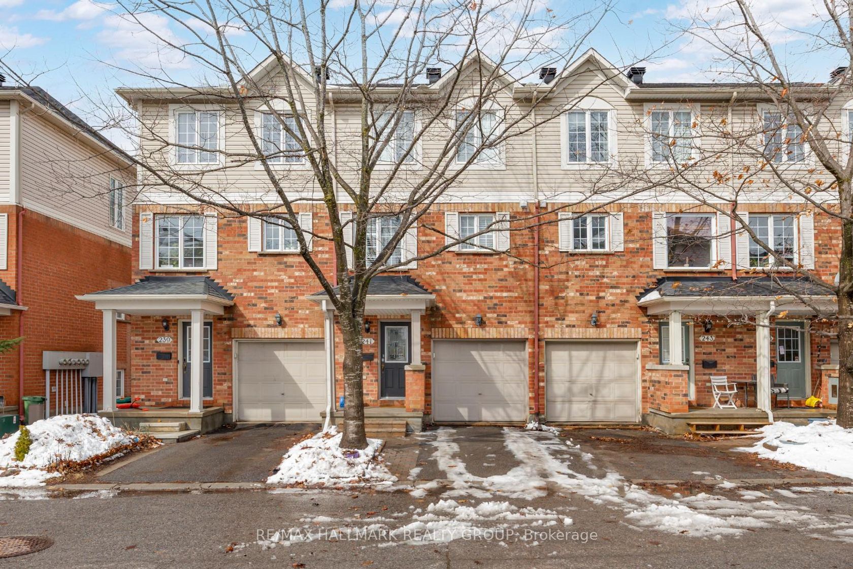 241 - 90 Edenvale Drive, Beaverbrook, Kanata 2
