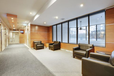 Photo 2 at PH2104 - 470 Laurier Avenue W, Ottawa Centre