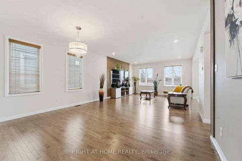 Photo 4 at 643 Terrier Circle, Goulbourn Twp From Franktown Rd/South To Rideau, Stittsville