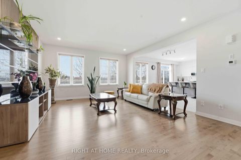 Photo 6 at 643 Terrier Circle, Goulbourn Twp From Franktown Rd/South To Rideau, Stittsville