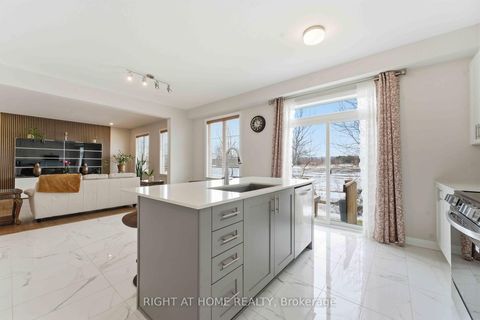 Photo 13 at 643 Terrier Circle, Goulbourn Twp From Franktown Rd/South To Rideau, Stittsville