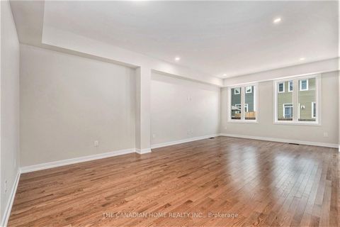 Photo 6 at 73 Hackamore Crescent, Goulbourn Twp From Franktown Rd/South To Rideau, Stittsville