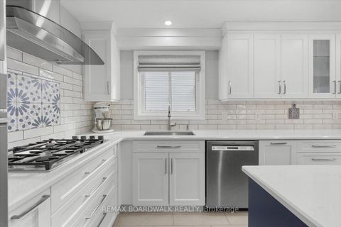 Photo 11 at 622 Steller Street, Fallingbrook/Pineridge, Orleans