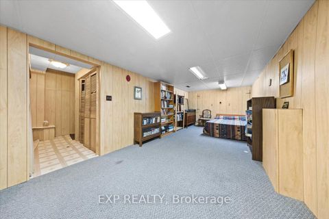 Photo 25 at 915 Lawnsberry Drive, Chatelaine Village, Orleans