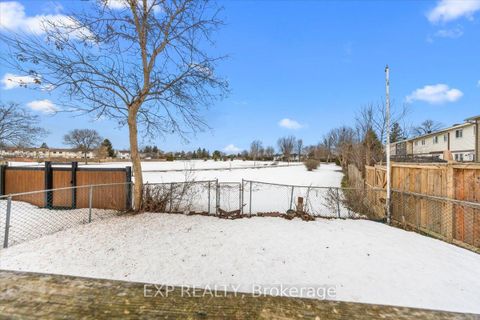 Photo 29 at 915 Lawnsberry Drive, Chatelaine Village, Orleans