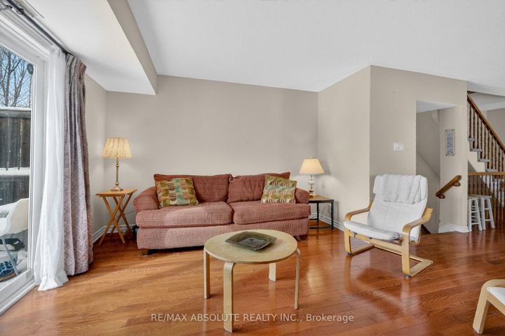 Photo 10 at 117 Tall Pines Private, Nepean (Leslie Park), Ottawa
