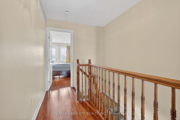 Photo 34 at 117 Tall Pines Private, Nepean (Leslie Park), Ottawa