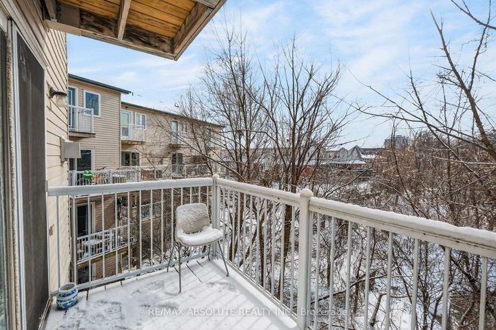 Photo 42 at 117 Tall Pines Private, Nepean (Leslie Park), Ottawa