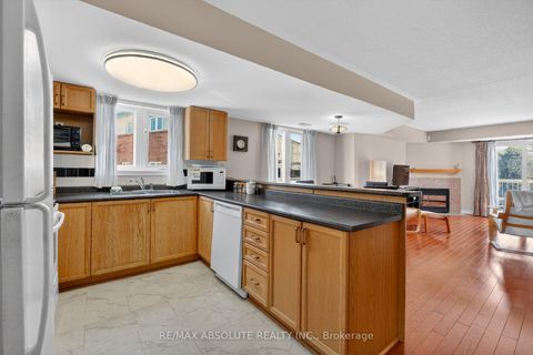 Photo 17 at 117 Tall Pines Private, Nepean (Leslie Park), Ottawa