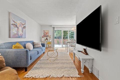 Photo 6 at 1126 Millwood Court, Convent Glen North, Orleans