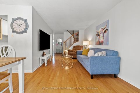 Photo 9 at 1126 Millwood Court, Convent Glen North, Orleans