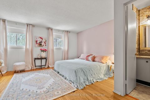 Photo 19 at 1126 Millwood Court, Convent Glen North, Orleans