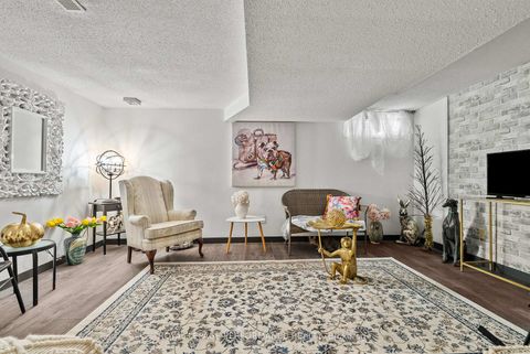 Photo 30 at 1126 Millwood Court, Convent Glen North, Orleans