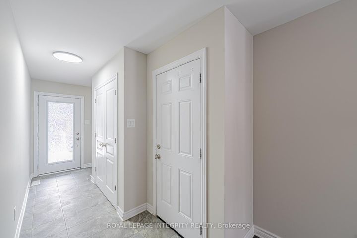 Photo 2 at 106 WILD SENNA Way, Nepean (Longfields), Ottawa