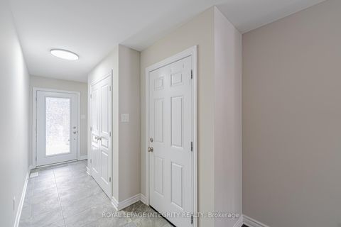 Photo 2 at 106 WILD SENNA Way, Nepean (Longfields), Ottawa