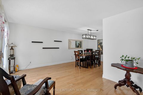 Photo 6 at 2092 Legrand Crescent, Queenswood Heights South, Orleans