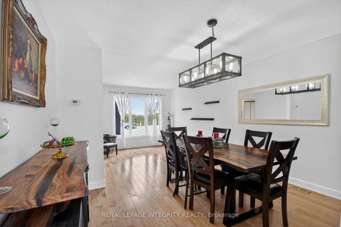 Photo 9 at 2092 Legrand Crescent, Queenswood Heights South, Orleans