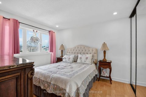 Photo 29 at 2092 Legrand Crescent, Queenswood Heights South, Orleans