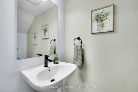 Photo 12 at 405 Pilot Private, Emerald Meadows/Trailwest, Kanata