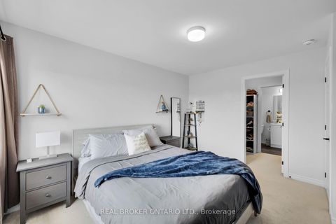 Photo 17 at 405 Pilot Private, Emerald Meadows/Trailwest, Kanata