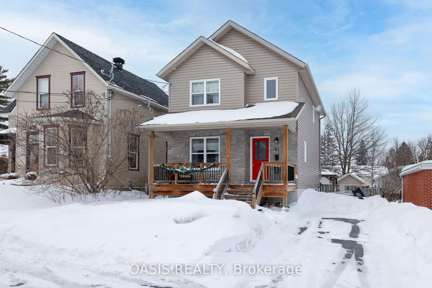 61 Herriott Street, Carleton Place 2