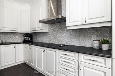 Photo 9 at 199 Bartonia Circle, Avalon West, Orleans