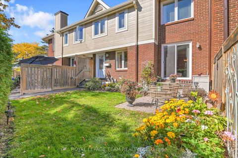 Photo 4 at 102 - 1785 Cabaret Lane, Fallingbrook/Pineridge, Orleans