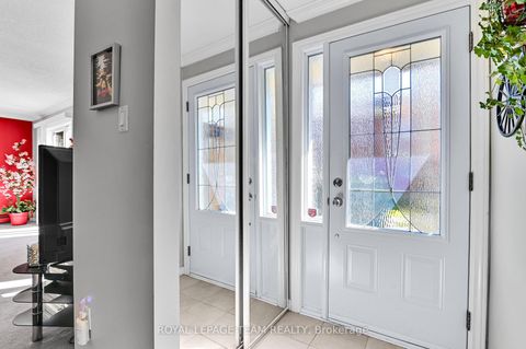 Photo 5 at 102 - 1785 Cabaret Lane, Fallingbrook/Pineridge, Orleans