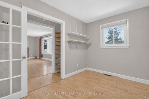 Photo 15 at 15 Savage Drive, Stittsville (Central), Stittsville