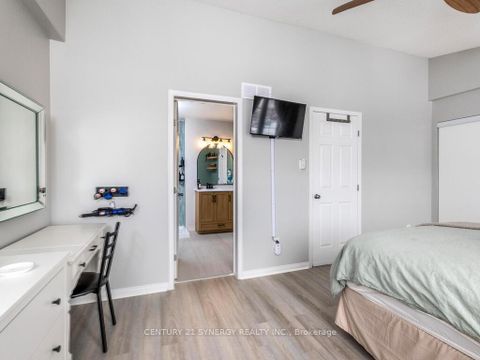 Photo 20 at 167 Romina Street, Emerald Meadows/Trailwest, Kanata