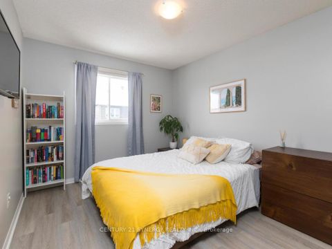 Photo 21 at 167 Romina Street, Emerald Meadows/Trailwest, Kanata