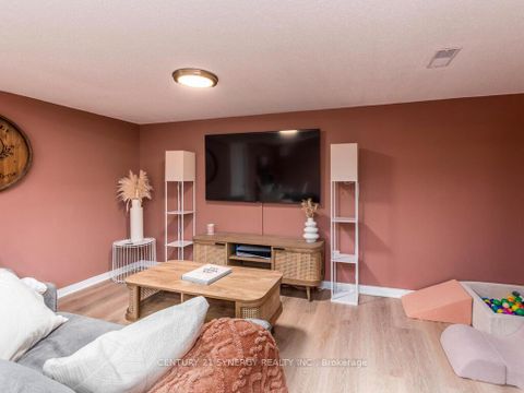 Photo 29 at 167 Romina Street, Emerald Meadows/Trailwest, Kanata