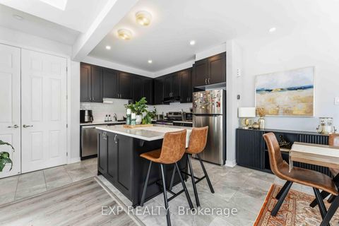 Photo 9 at 542 Filly Terrace, Goulbourn Twp From Franktown Rd/South To Rideau, Stittsville