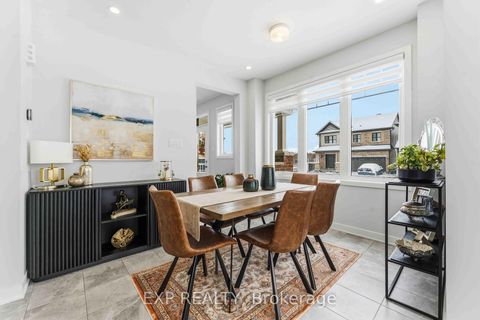 Photo 13 at 542 Filly Terrace, Goulbourn Twp From Franktown Rd/South To Rideau, Stittsville