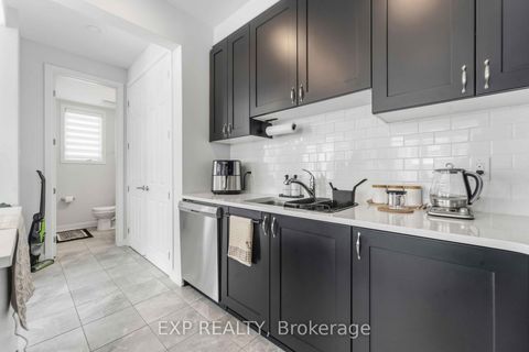 Photo 19 at 542 Filly Terrace, Goulbourn Twp From Franktown Rd/South To Rideau, Stittsville