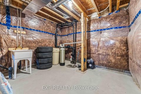 Photo 44 at 542 Filly Terrace, Goulbourn Twp From Franktown Rd/South To Rideau, Stittsville