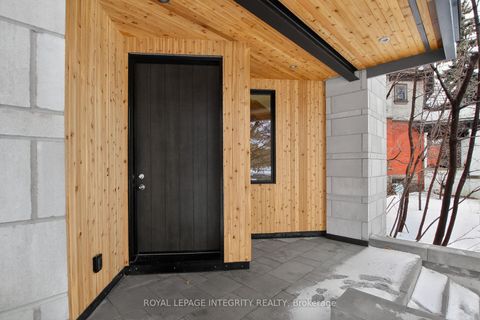 Photo 4 at 112 Queen Elizabeth Drive, Ottawa Centre/Golden Triangle, Ottawa Centre