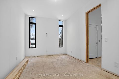 Photo 23 at 112 Queen Elizabeth Drive, Ottawa Centre/Golden Triangle, Ottawa Centre