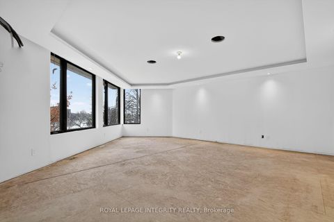 Photo 28 at 112 Queen Elizabeth Drive, Ottawa Centre/Golden Triangle, Ottawa Centre