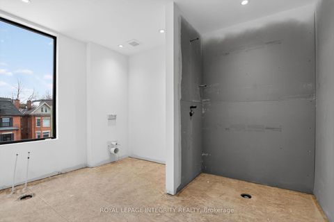 Photo 32 at 112 Queen Elizabeth Drive, Ottawa Centre/Golden Triangle, Ottawa Centre