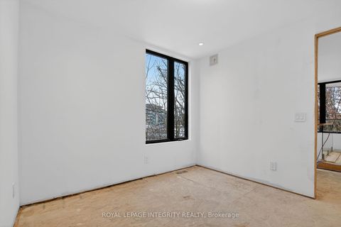 Photo 35 at 112 Queen Elizabeth Drive, Ottawa Centre/Golden Triangle, Ottawa Centre