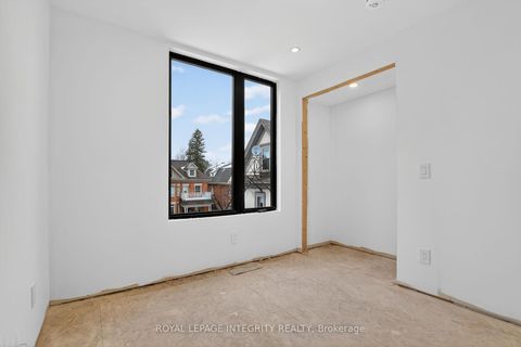 Photo 38 at 112 Queen Elizabeth Drive, Ottawa Centre/Golden Triangle, Ottawa Centre