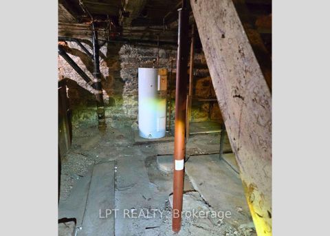 Photo 11 at 47 Victoria Street, Arnprior