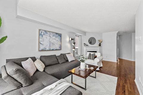 Photo 7 at 213 Opus Street, Emerald Meadows/Trailwest, Kanata