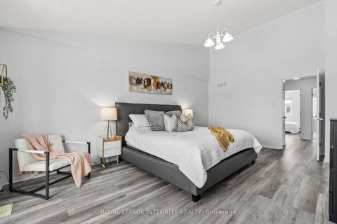 Photo 19 at 213 Opus Street, Emerald Meadows/Trailwest, Kanata